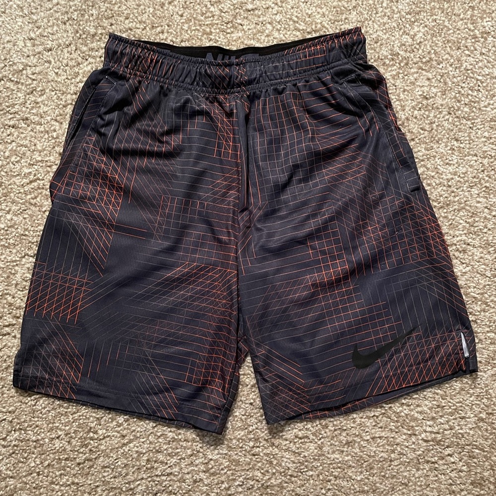 Nike Dry-fit 9” shorts